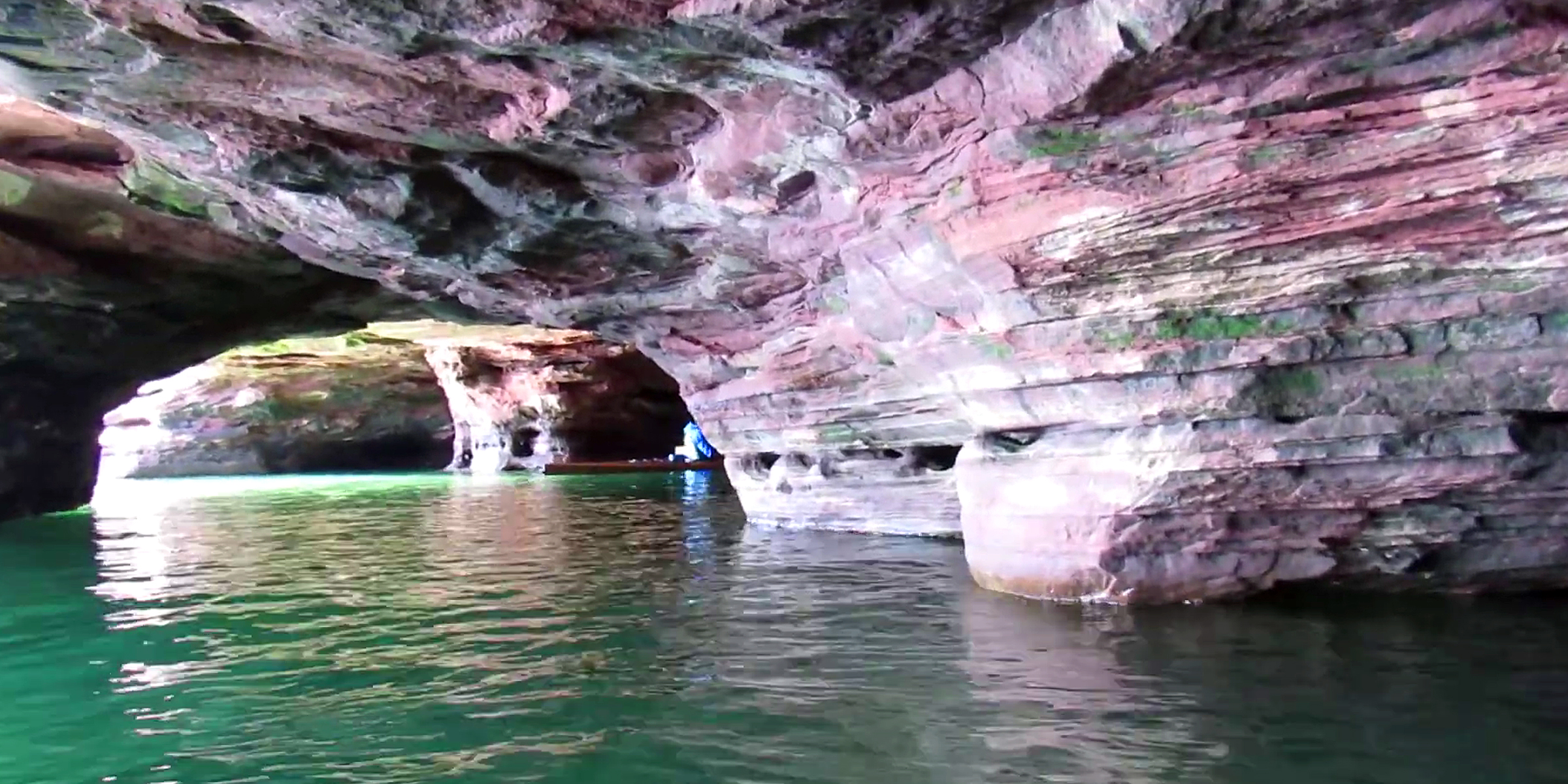 Sand Island Sea Caves | Source:YouTube/Sean Spooner