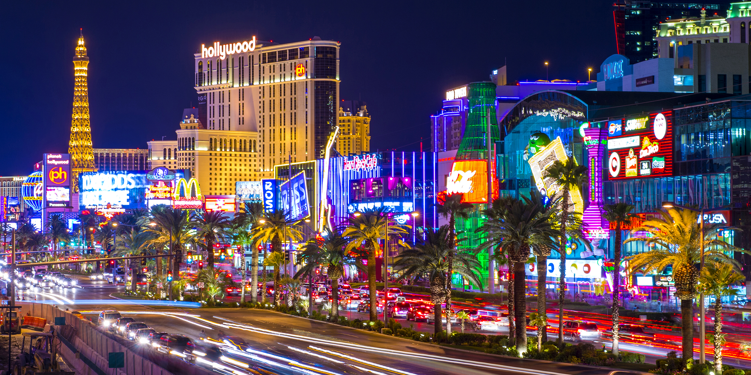 Bright lights in Las Vegas, Nevada | Source: Shutterstock