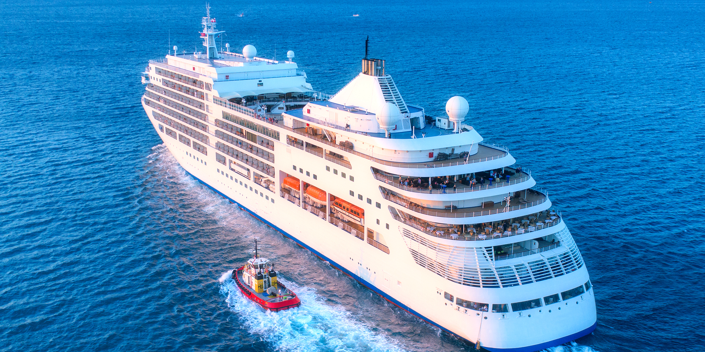 A cruise ship | Source: Shutterstock